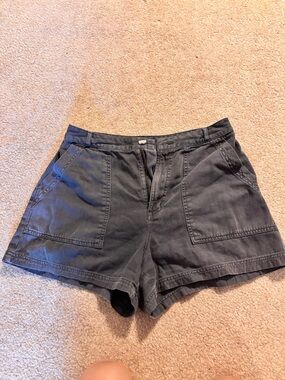 Universal Threads- High rised shorts (target brand)